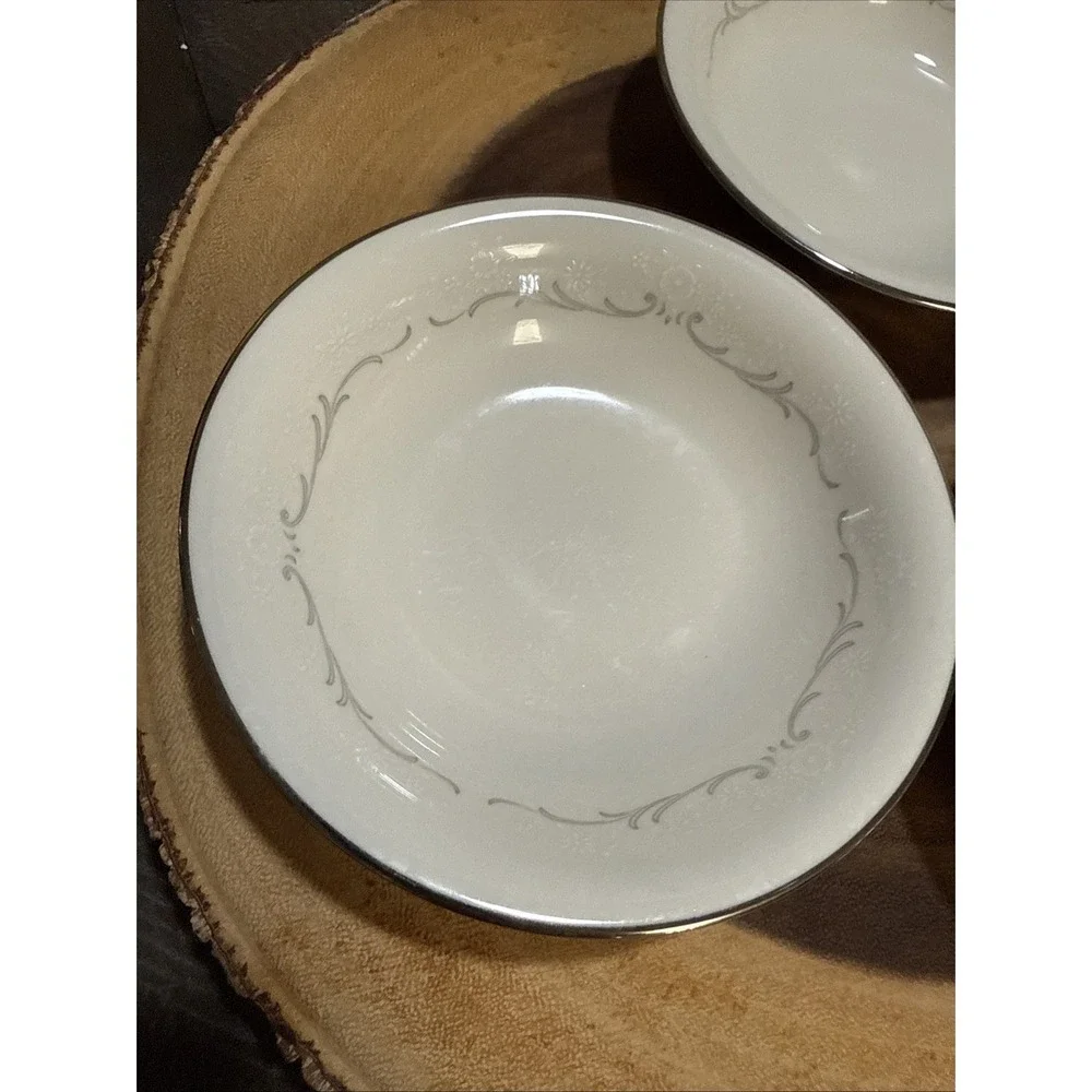 Noritake Irene 7571 Fruit Dessert Bowls Set 3 Ivory China Japan Floral Silver